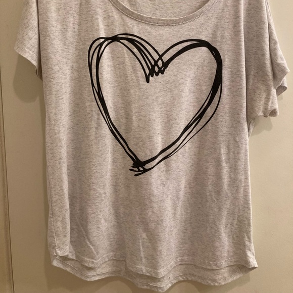 Next Level from ModCloth, size large cute tee 🖤 - Picture 5 of 5